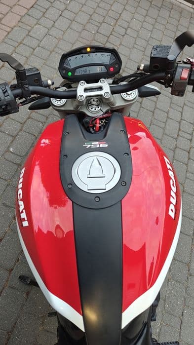 Ducati Monster 796 Abs