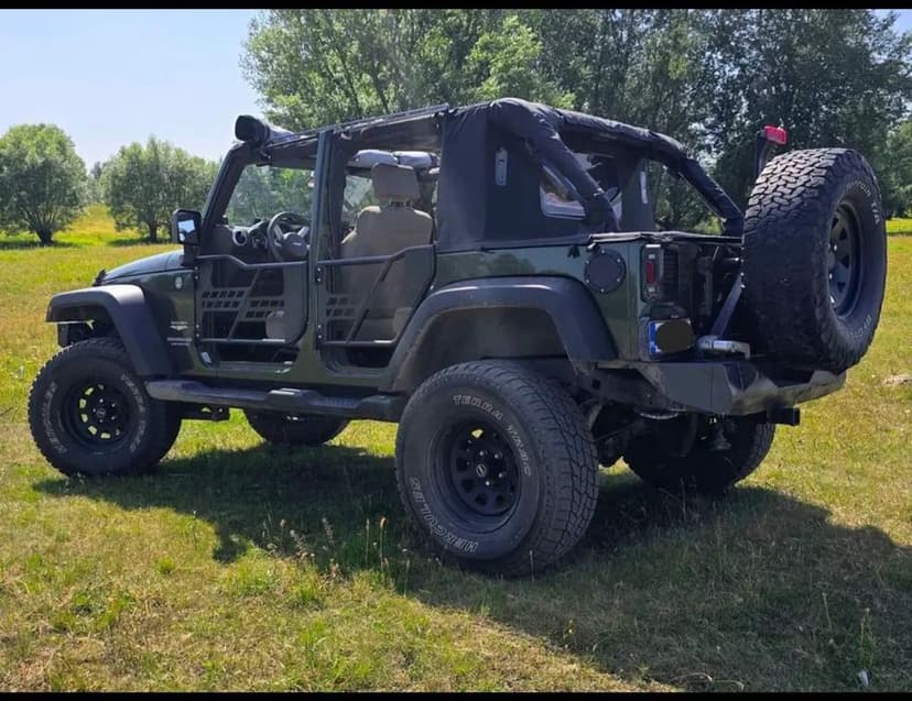 Samochód Jeep Wrangler Sahara