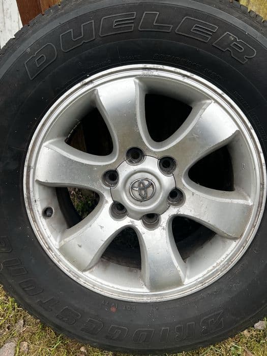 Alufelgi toyota land cruiser z kompletem opon 265/65 r17 112T