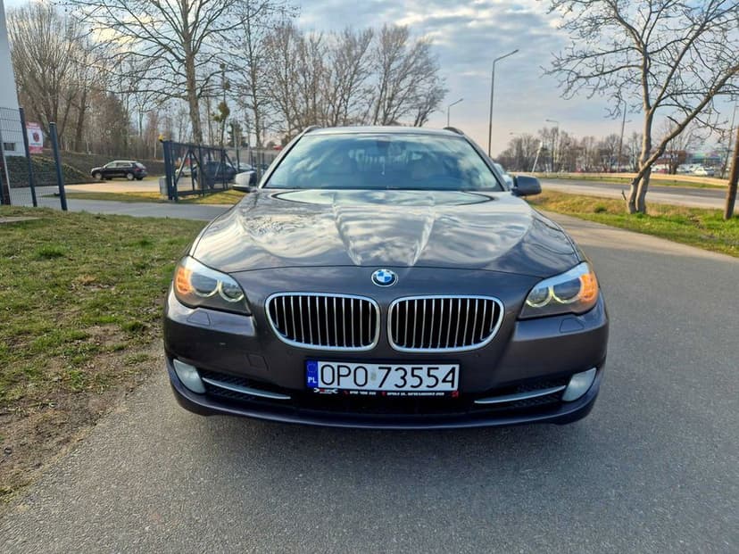 BMW F11 F10 520d rok 2013 Luxury Seria 5 Automat