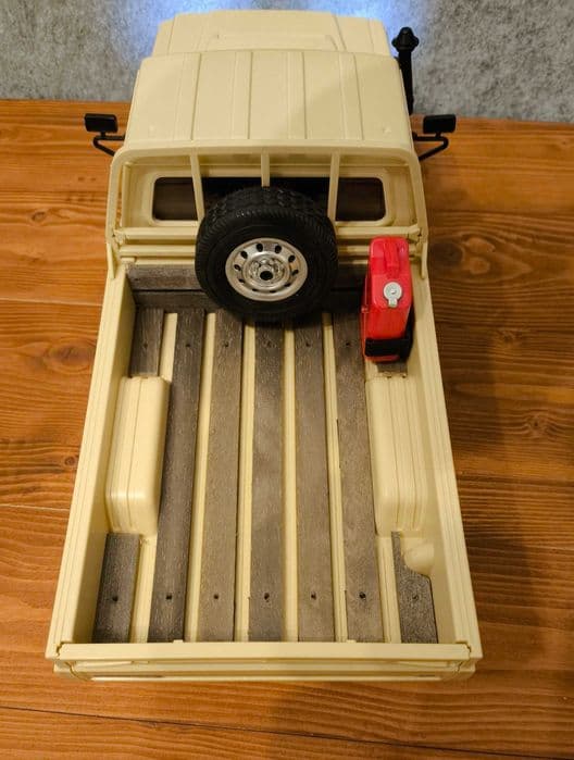 RC model Toyota Land Cruiser LC79 RWD | RTR 1:14