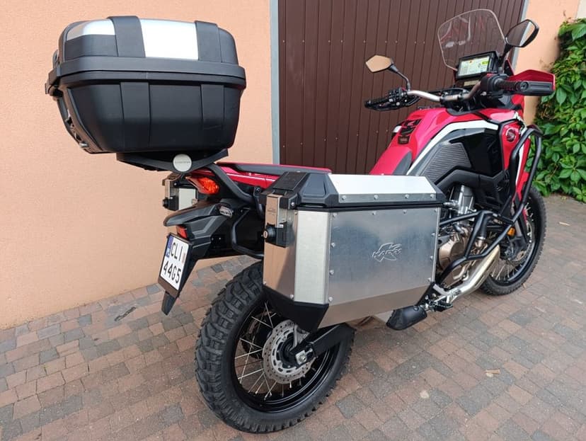 HONDA crf 1100 africa twin .