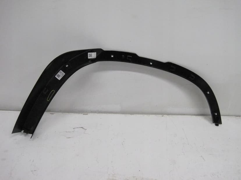 NAKŁADKA LISTWA BŁOTNIKA LAND ROVER DEFENDER L8B2-290E22-BB