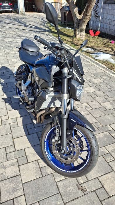 Yamaha MT-07 AKRAPOVIC 55 kW