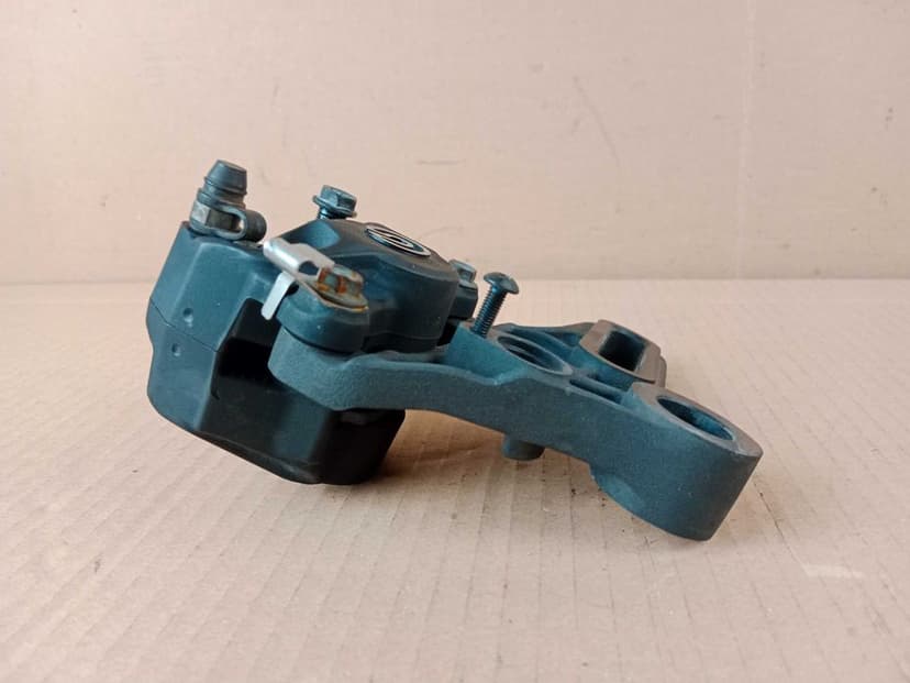 Aprilia RS 660 Zacisk Hamulcowy Tył Klocki Hamulcowe BREMBO 20-25