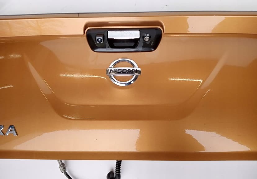 KLAPA BURTA TYŁ TYLNA EAU SAVANNACH ORANGE NISSAN NAVARA D23