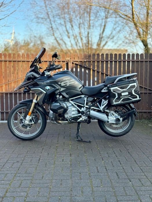 BMW R1250GS kufry bogata wersja z darmowymi przeglądami do 2028 roku