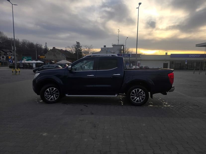 Nissan Navara 2,3 2018 wersja Tecna