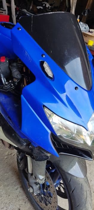 Suzuki GSX-R 600 750 czasza lampa licznik  stelaz wloty k8 k9