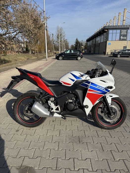 Honda CBR 125 r.