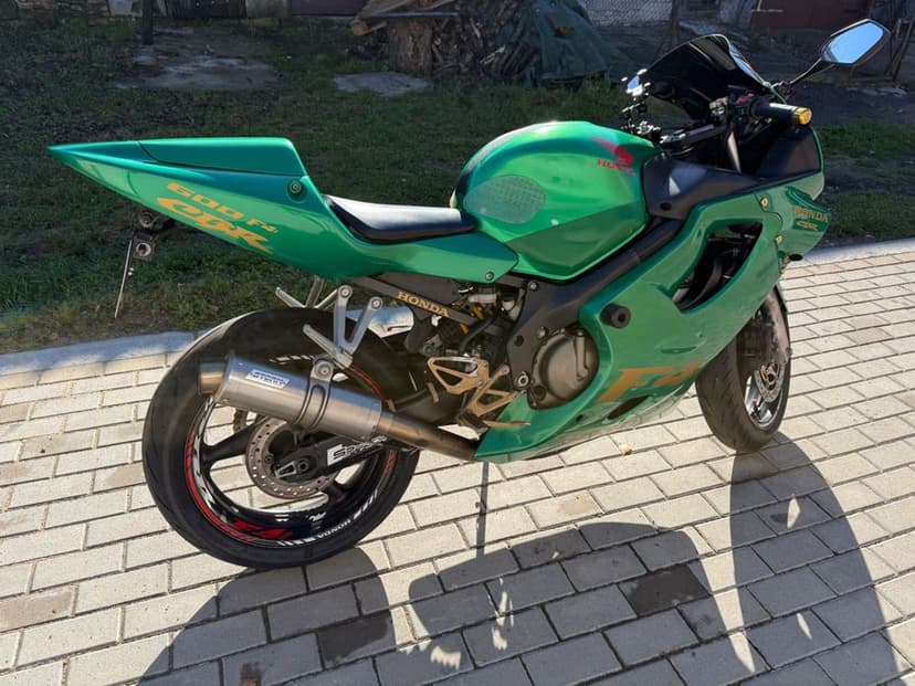 Honda CBR f4i sport