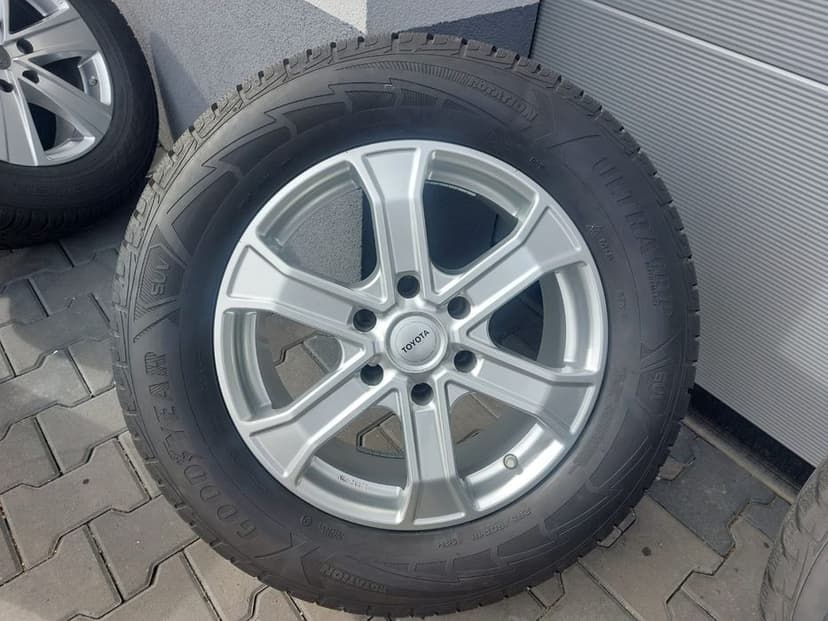 Felgi aluminiowe 6x139,7R18 TOYOTA Hilux, Land Cruiser z oponami