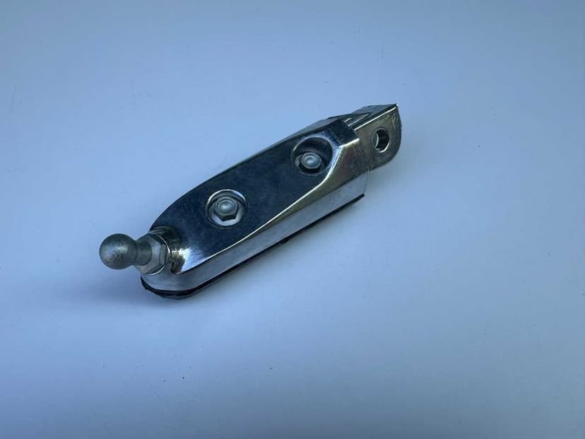 Aprilia podnóżek kierowcy RS660 Shiver Tuono Dorsoduro Tuareg