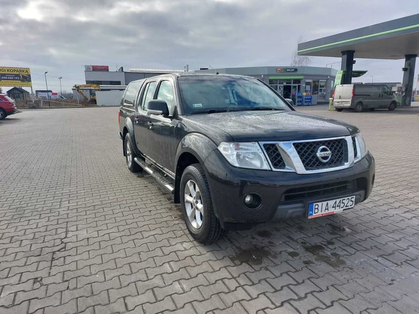 Navara D40 2015  przebieg 330000 Fak VAT23%