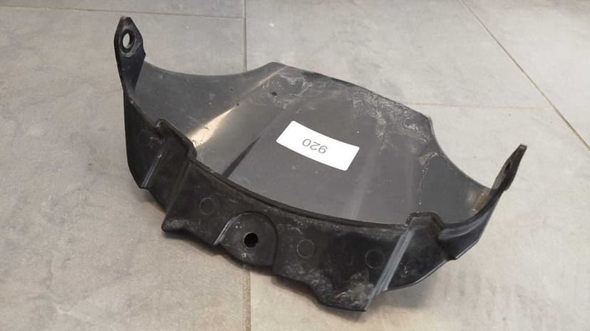 Chlapacz Błotnik tył Nadkole Suzuki GSX-R 1000 K7 K8. 2007-08 [920]