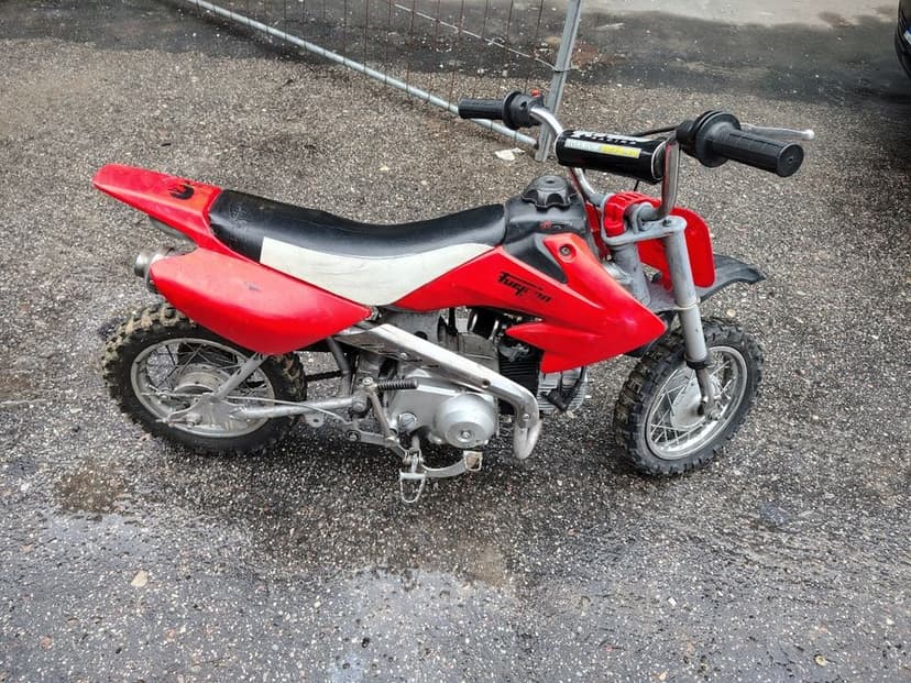 Mini cross 4t, 110 cm3