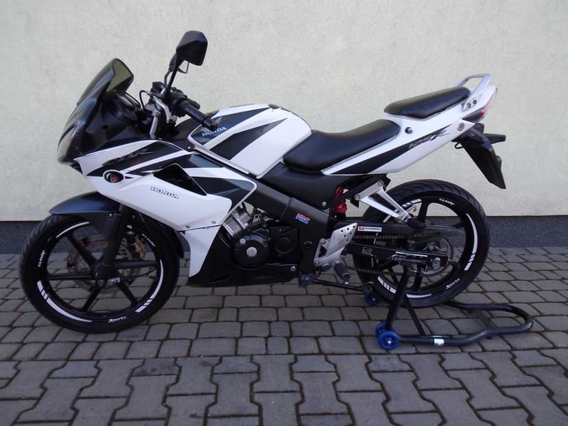 Sprzedam Honda CBR 125R