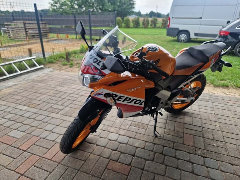 HONDA CBR 125 Repsol