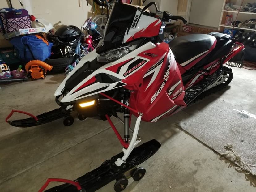 Skuter śnieżny Yamaha Sidewinder XTX LE