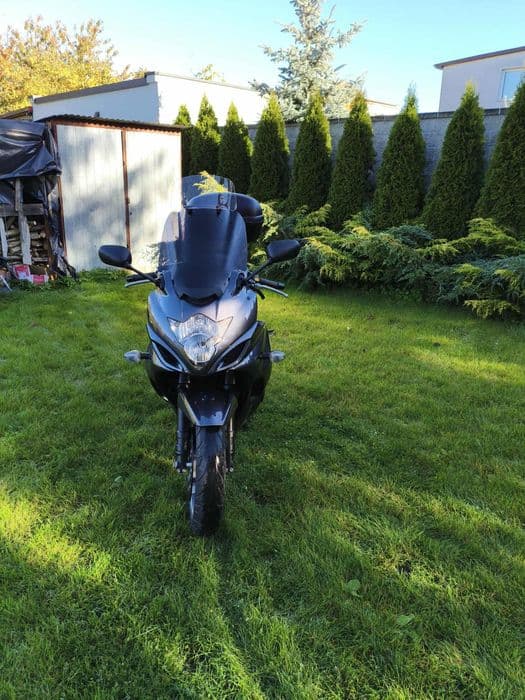 Suzuki GSX 1250FA Niski przebieg