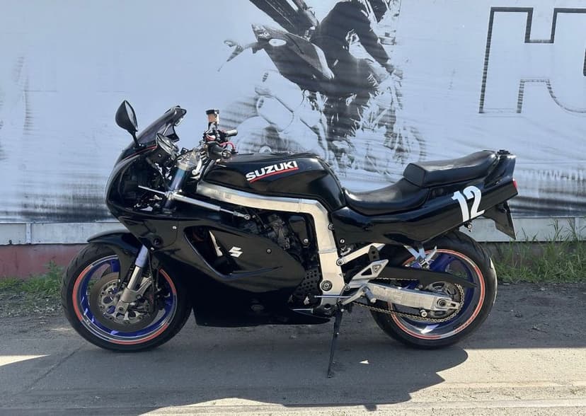 Suzuki GSX-R 750 Sprowadzony z Niemiec 1992 Pełna Dokumentacja