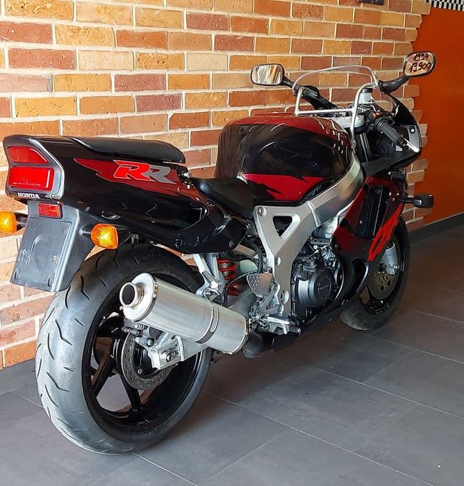 Honda CBR 900rr z Niemiec