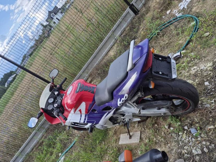 Honda CBR 600 f3