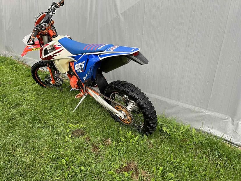 Ktm exc-f 250 six days zarejestrowany mozliwy transport