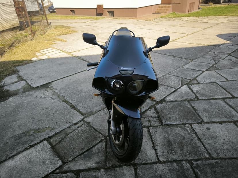 Kawasaki ZX 7 R w Oryginale