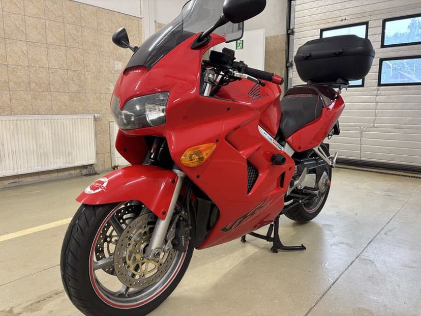 Honda vfr 800 fi
