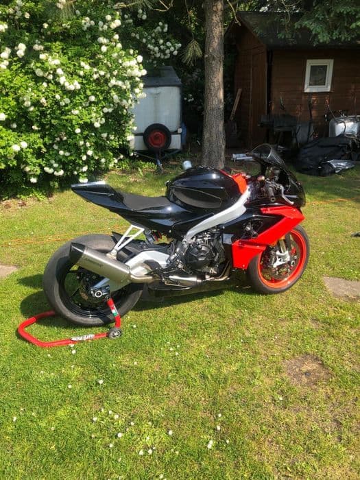 Aprilia RS 660 na tor