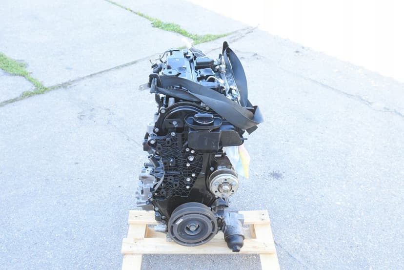 nissan navara master iii 2.3dci silnik bi-turbo 20r. ys23e280