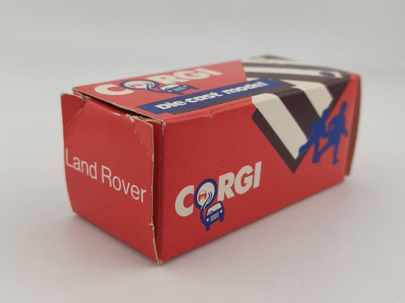 Corgi Land Rover Defender Boxed
