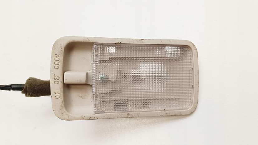 LAMPKA PODSUFITKI OŚWIETLENIE KABINY NISSAN NAVARA D23