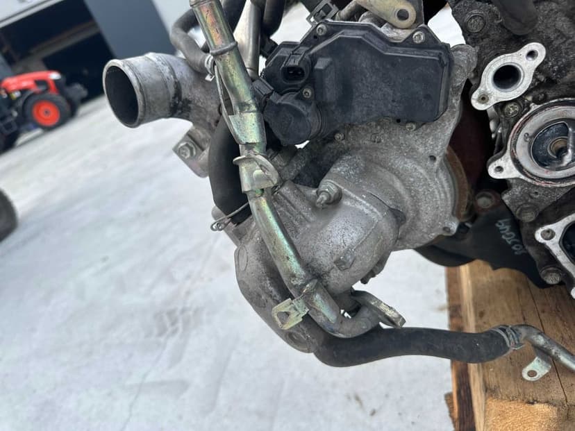 Toyota Hilux VIII 16-24 Silnik Kompletny 2.4 D4D 2GD