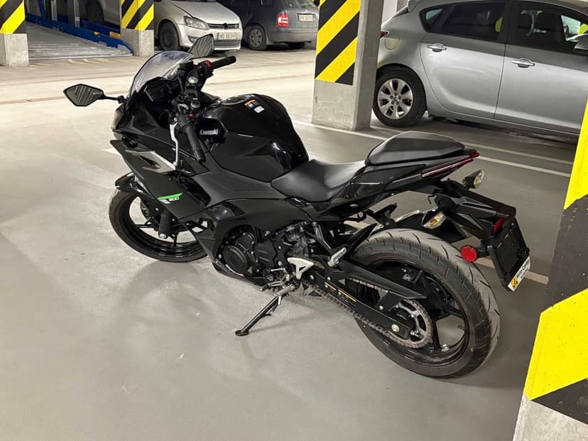 KAWASAKI NINJA 500 SE 2025r kat. A2 Przebieg 747km!!!