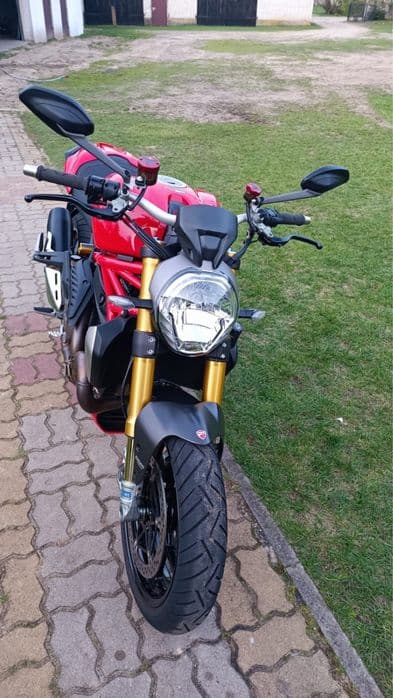 Ducati Monster 1200s zamiana