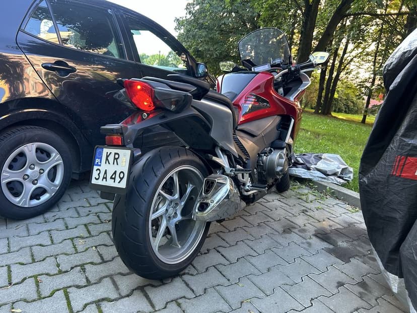 Honda VFR 1200F 1200 Automat Navi Półka Prywatny Zarejestrowany