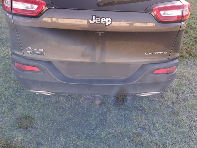 Jeep Cherokee Limited na części maska zderzak lampa