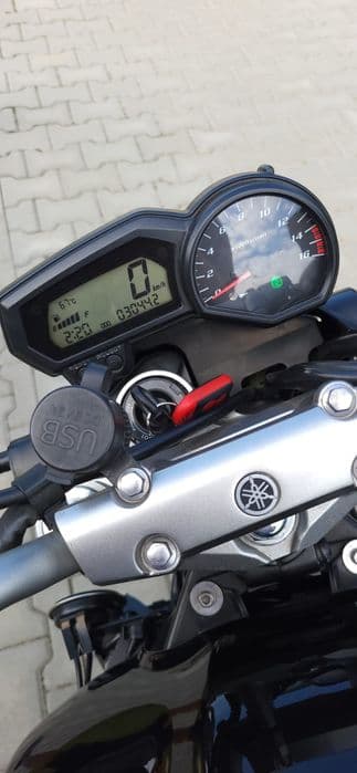 Yamaha fz6n zadbana