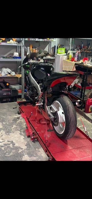 Kawasaki zxr 400