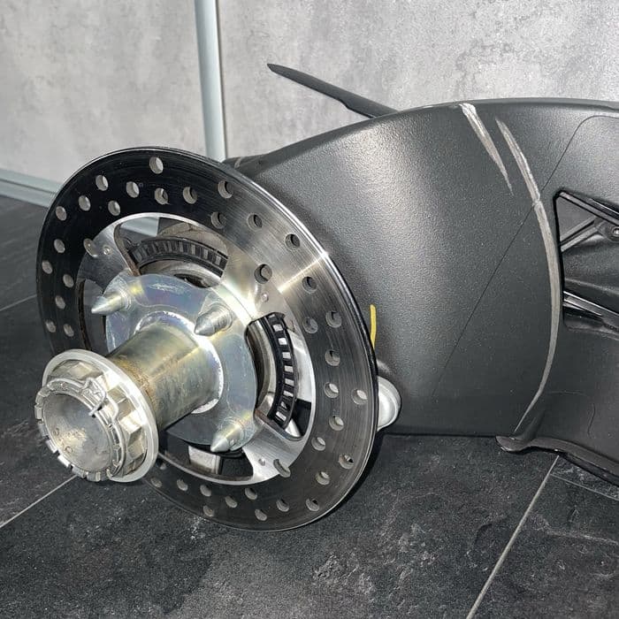 Ducati Streetfighter V2 - Wahacz, tarcza hamulcowa, piasta, zbierak