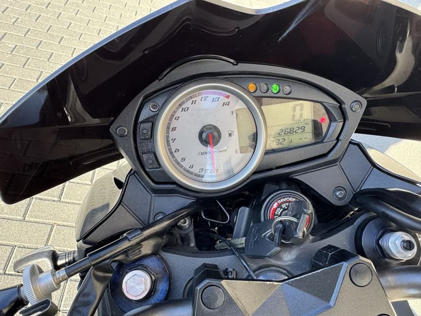 Kawasaki Z750  ABS 11rok