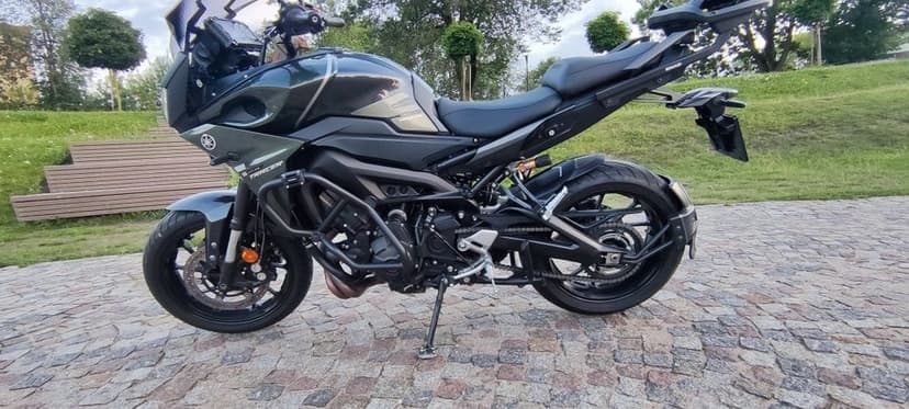 Motocykl Yamaha MT-09 Tracer - doinwestowany