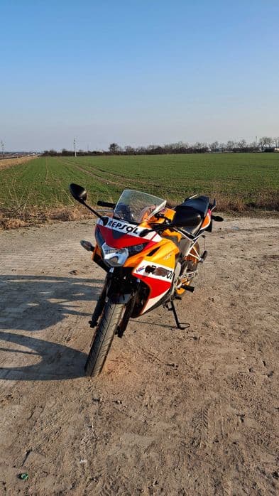 Honda CBR 125R JC50 REPSOL