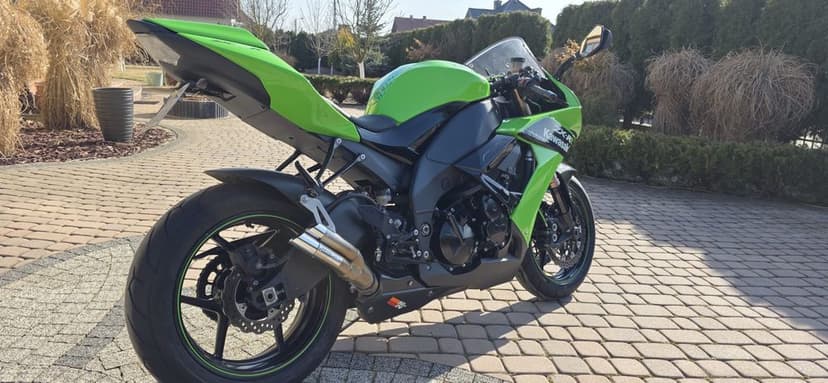 Sprzedam Kawasaki ZX10R