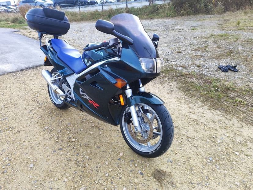 Honda vfr 750 super stan mozliwy transport