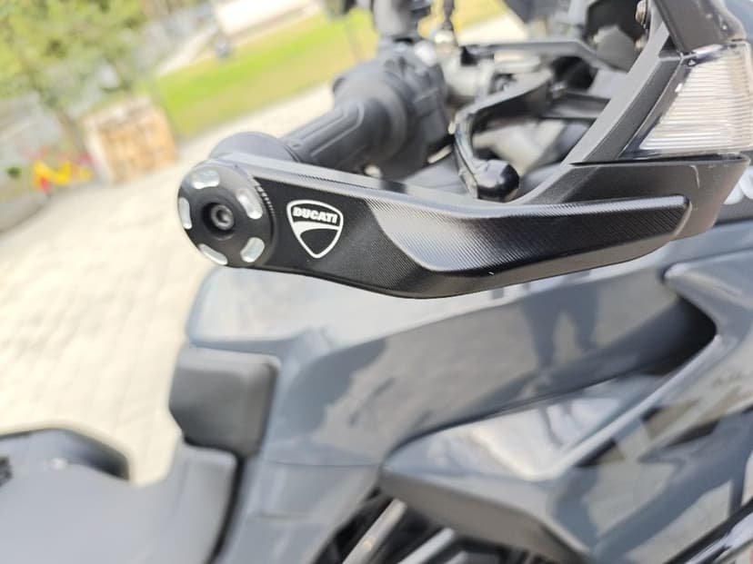 Ducati Multistrada V2 S