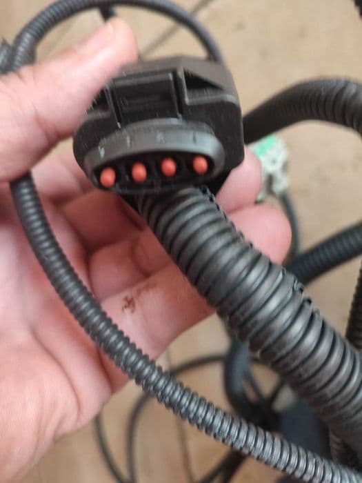 Wiązka haka Nissan Navara