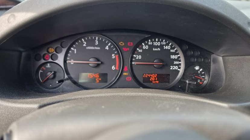 Nissan Navara D40 2.5 dci - salon PL,  od nowości w rodzinie, camper